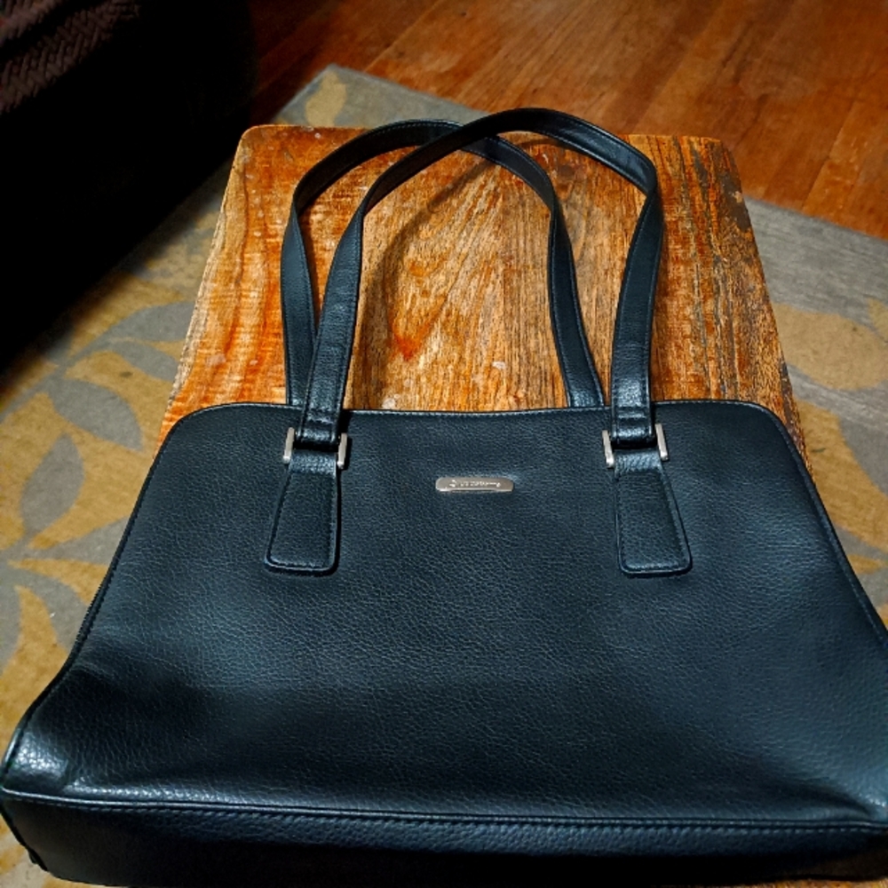 Liz Claiborne purse